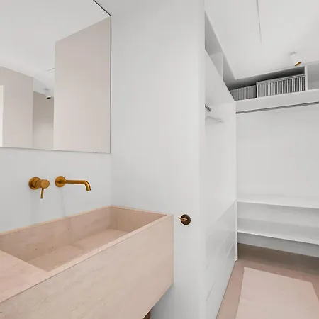 Extravagant Newly Renovated Penthouse With Sea Views Marbella