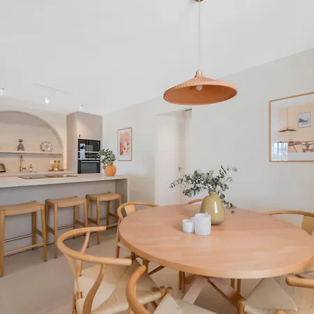 Appartement Extravagant Newly Renovated Penthouse With Sea Views