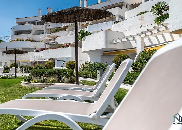 Apartman Extravagant Newly Renovated Penthouse With Sea Views