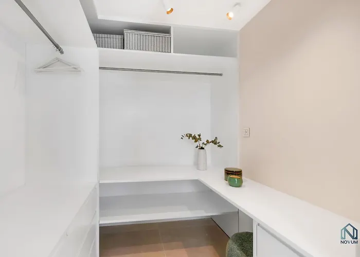 Apartmán Extravagant Newly Renovated Penthouse With Sea Views